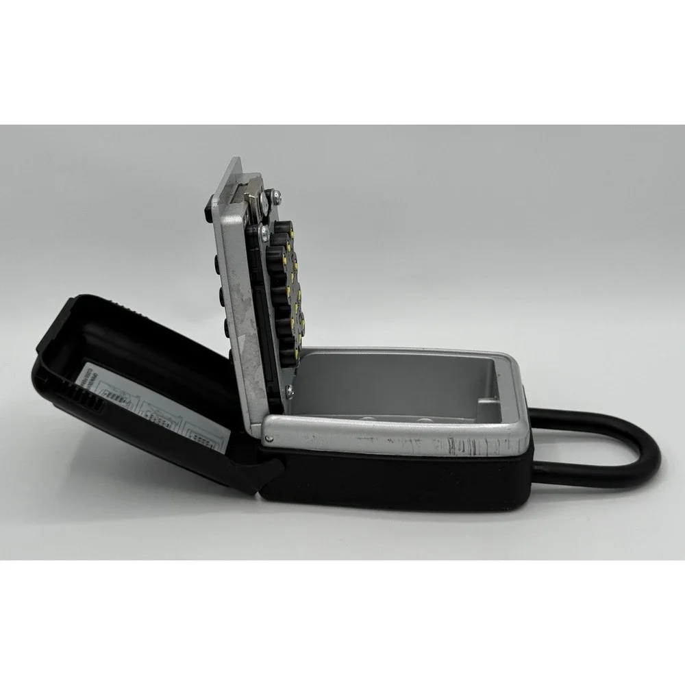 Master Lock Safe Space Model 5422D Set You‎ Own Combination Pre-Owned